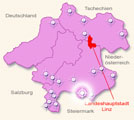 Hinterstoder - Weltcup-Austragungsort im Stodertal Die Winterwelt Hinterstoder liegt im Bezirk Kirchdorf an der Krems und gehört zur Urlaubsregion Pyhrn-Priel. Eingebettet in das T